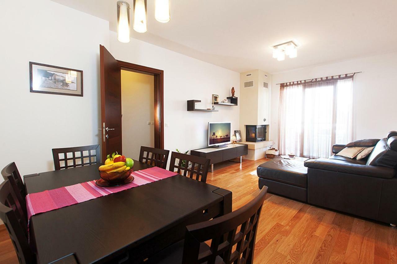 Apartment Makarska Free Beach Parking Eksteriør billede
