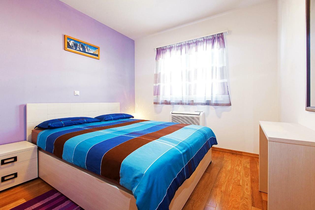 Apartment Makarska Free Beach Parking Eksteriør billede