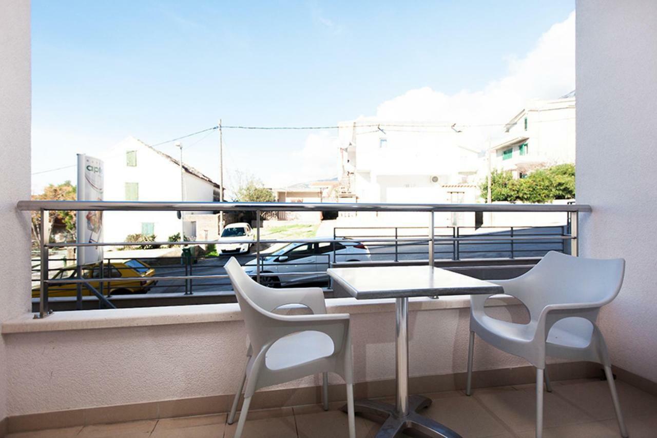 Apartment Makarska Free Beach Parking Eksteriør billede